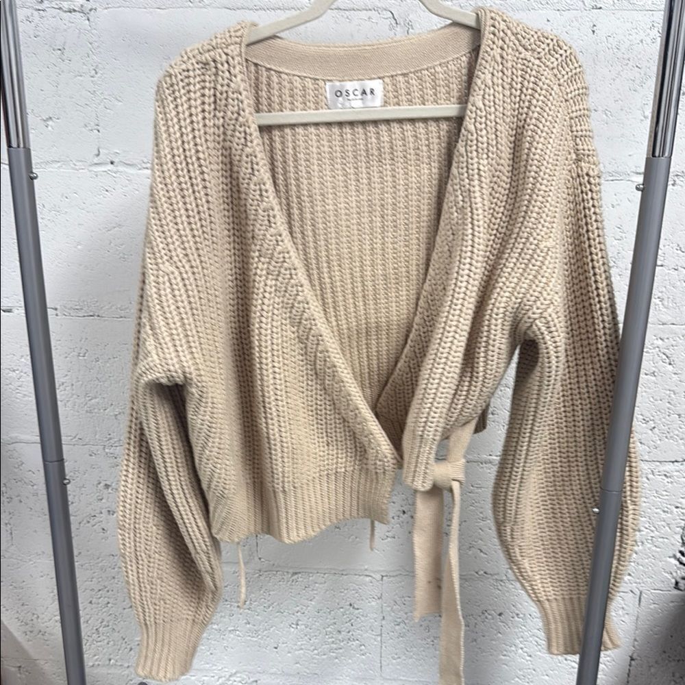 Beige Knit Wrap Sweater - OSCAR - Medium - Open Long Sleeve NEVER Worn - Warm